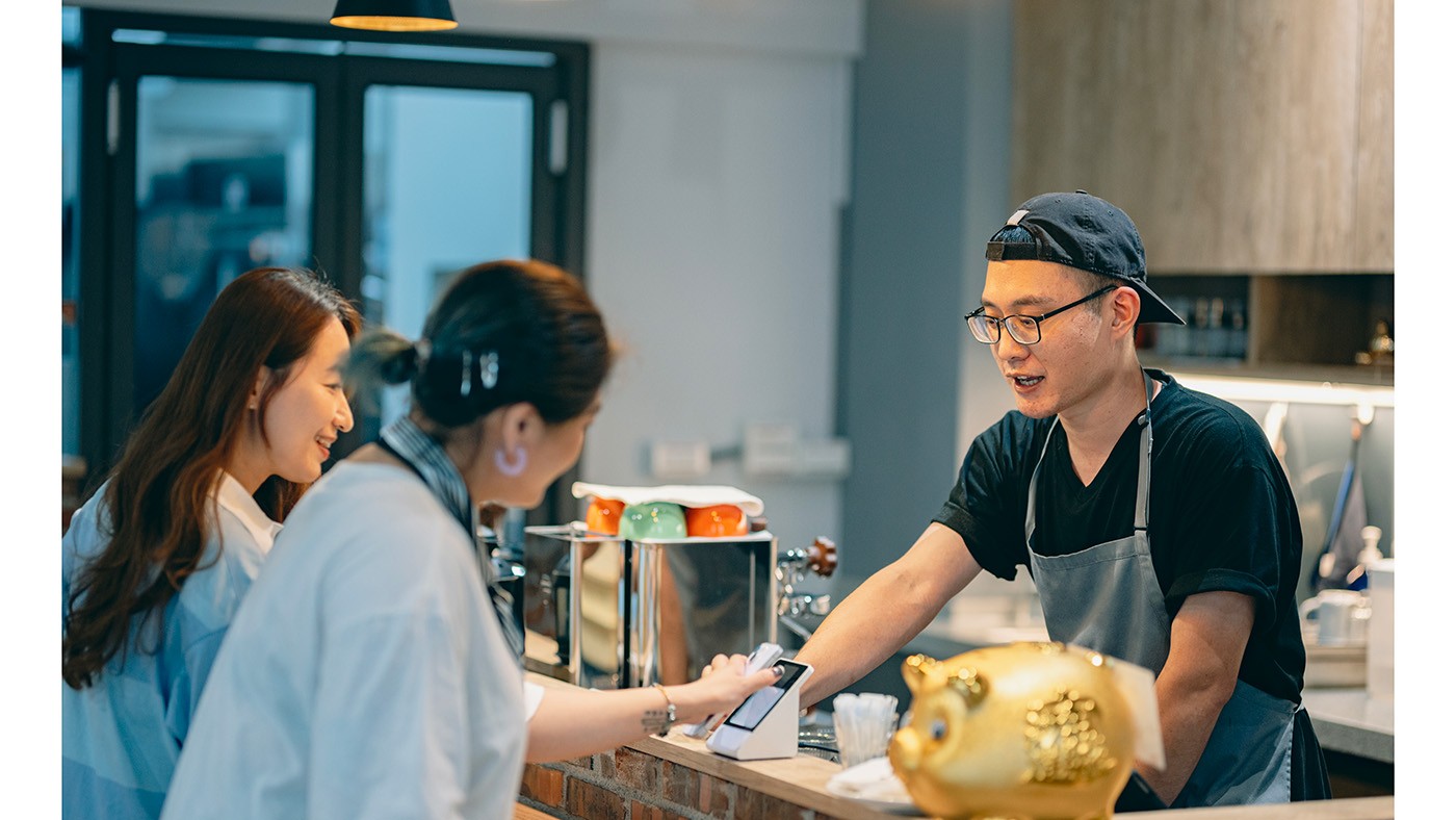 Part Time Worker at a Coffee Shop