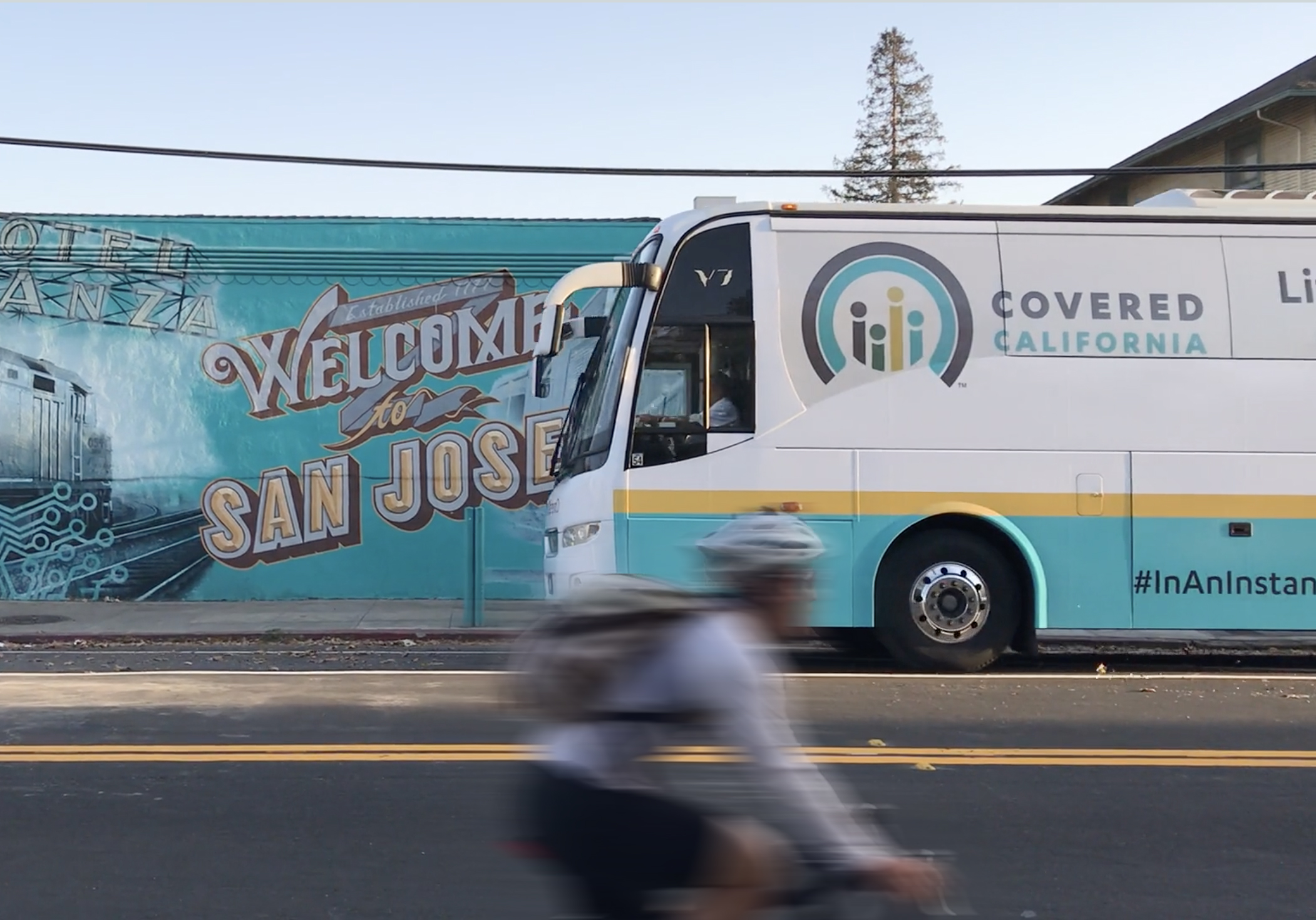A Covered Californias Iconic Bus Tour Rolls Into San Jose To Promote